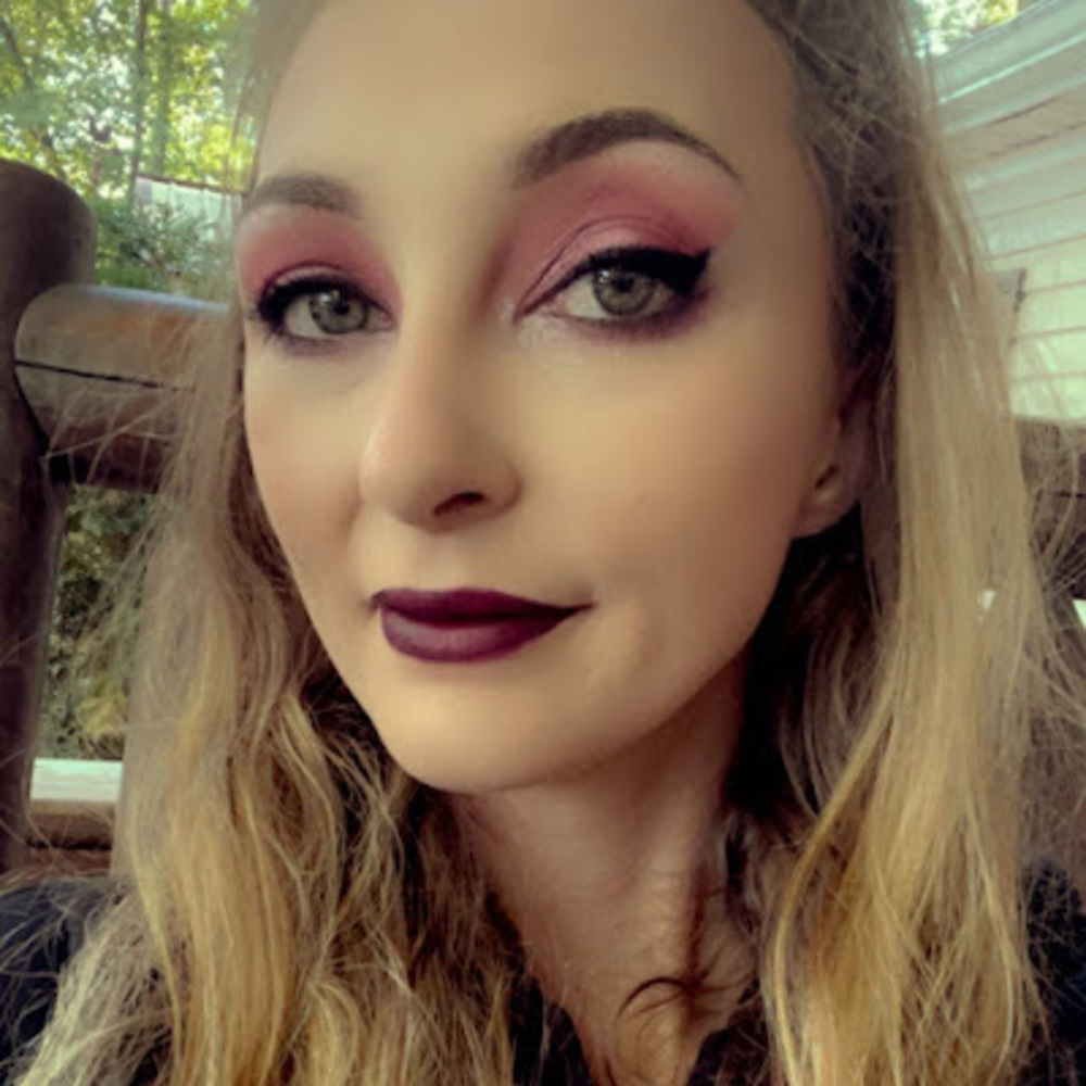 Meet your Posher, Kelsey